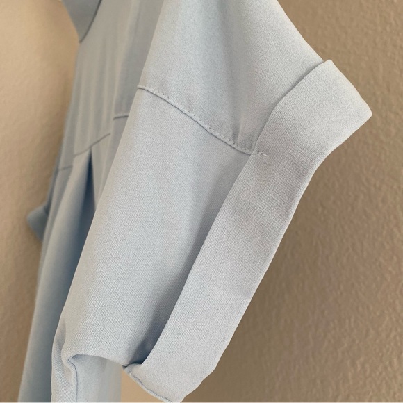 Womens Short Sleeve Shirts V Neck Collared Button Down with Pockets Blue XS - Picture 3 of 5